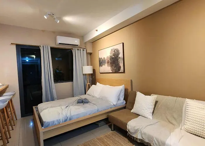 1407 Tower 1 Shore 2 5* Manila